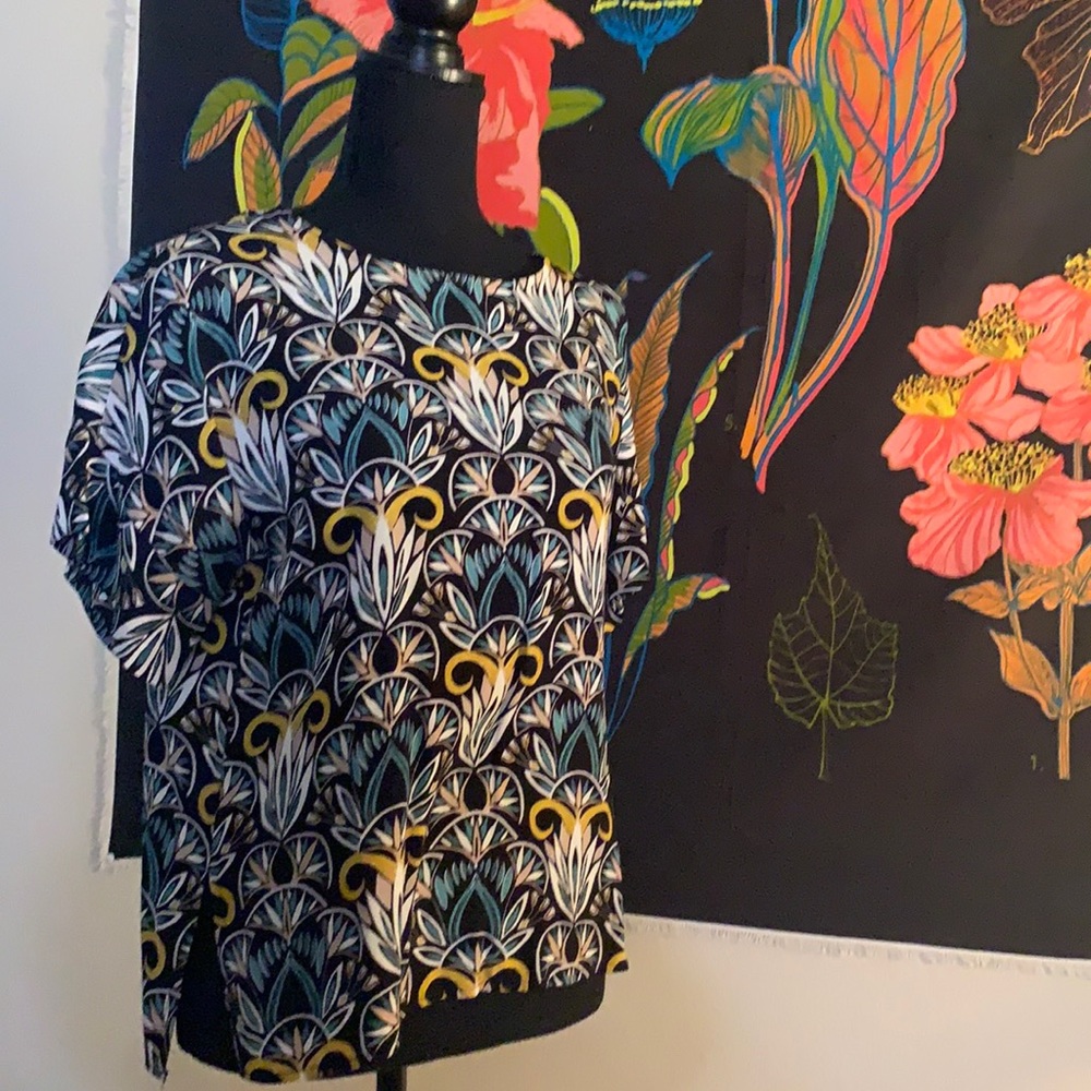 H&M patterned top